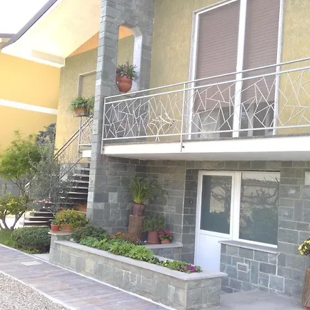 B&B Magenta 3* Magenta