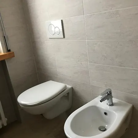 B&B Magenta Couette-café 3*
