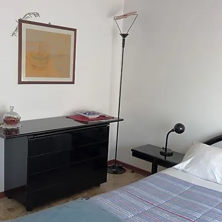 B&B Magenta