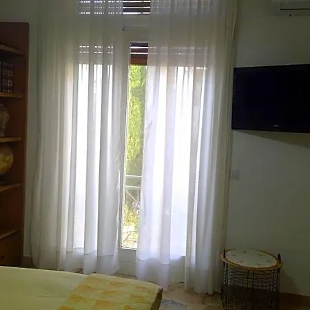 B&B Magenta