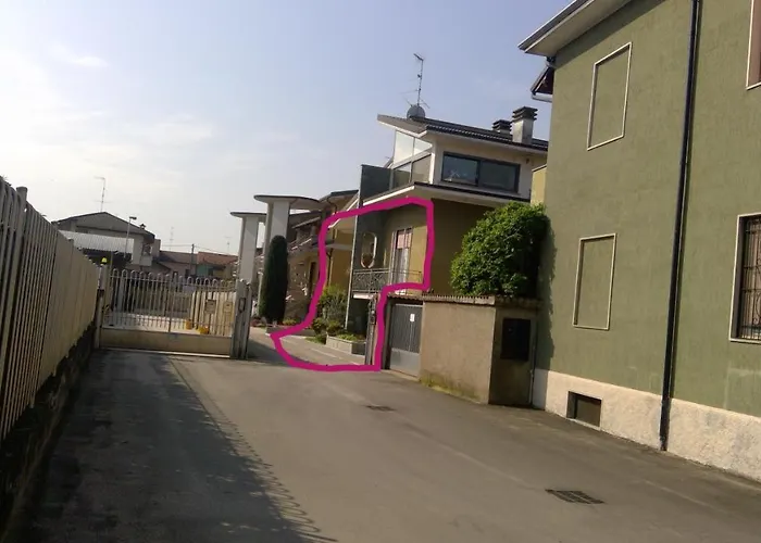 B&B Magenta Magenta